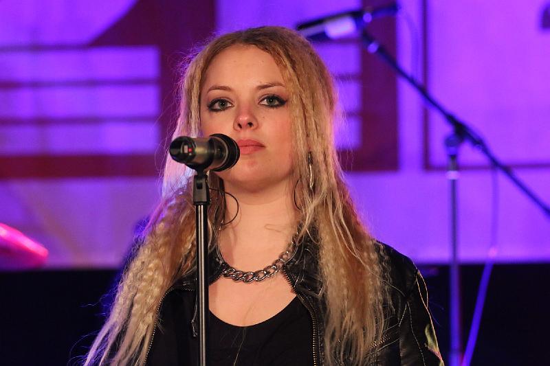 T-20150404-204422_IMG_7840-7.jpg