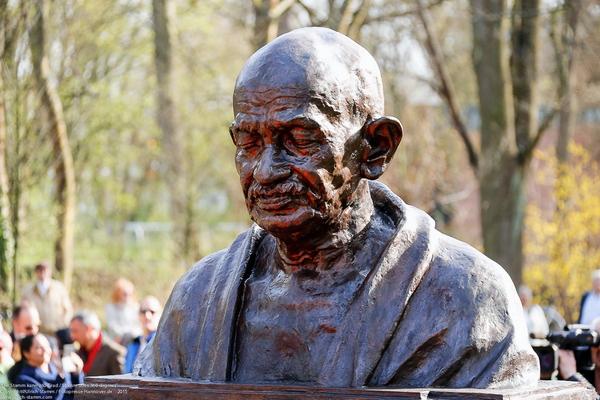 20150412_0807.jpg - Ulrich Stamm / Fotopresse-Hannover.de