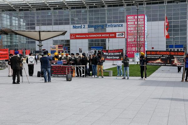 20150413_1771.jpg - Ulrich Stamm / Fotopresse-Hannover.de