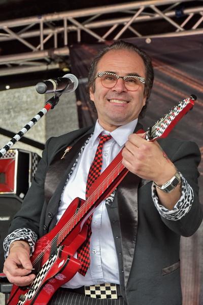 195.jpg