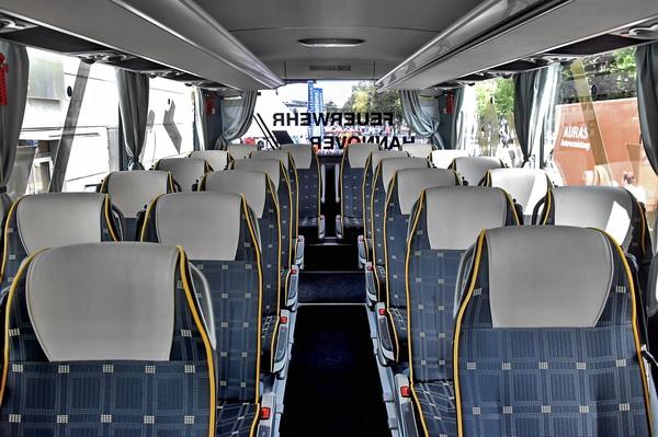 145.JPG