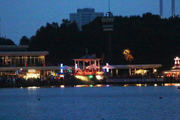 T-20150816-210300_IMG_2997-7a.jpg