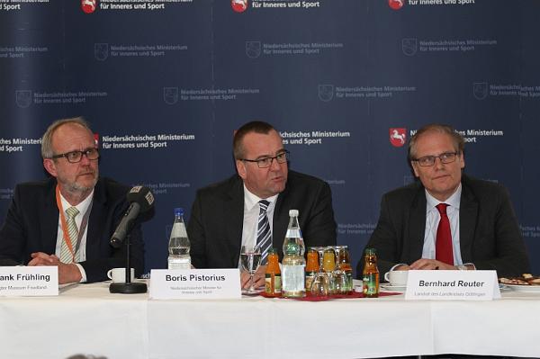 T-20160318-151954_IMG_7014-7.JPG