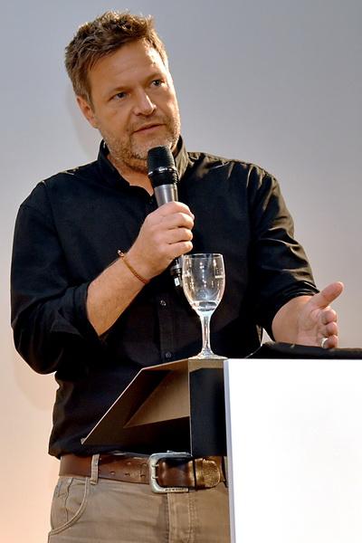 136.JPG