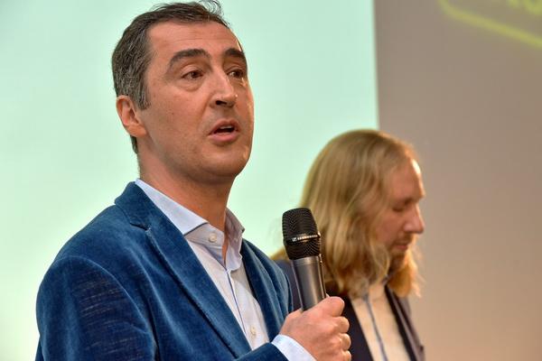 166.JPG