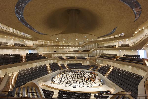 c_michael_zapf_21.jpg - Hamburg : Baustelle Elbphilharmonie . Probe , Probenpremiere in GroÂ§en Saal , NDR Elbphilharmonie - Orcherster
