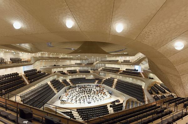 c_michael_zapf_23.jpg - Hamburg : Baustelle Elbphilharmonie . Probe , Probenpremiere in GroÂ§en Saal , NDR Elbphilharmonie - Orcherster
