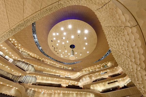 c_michael_zapf_9.jpg - Hamburg ; Baustelle Elbphilharmonie GroÂ§er Saal
